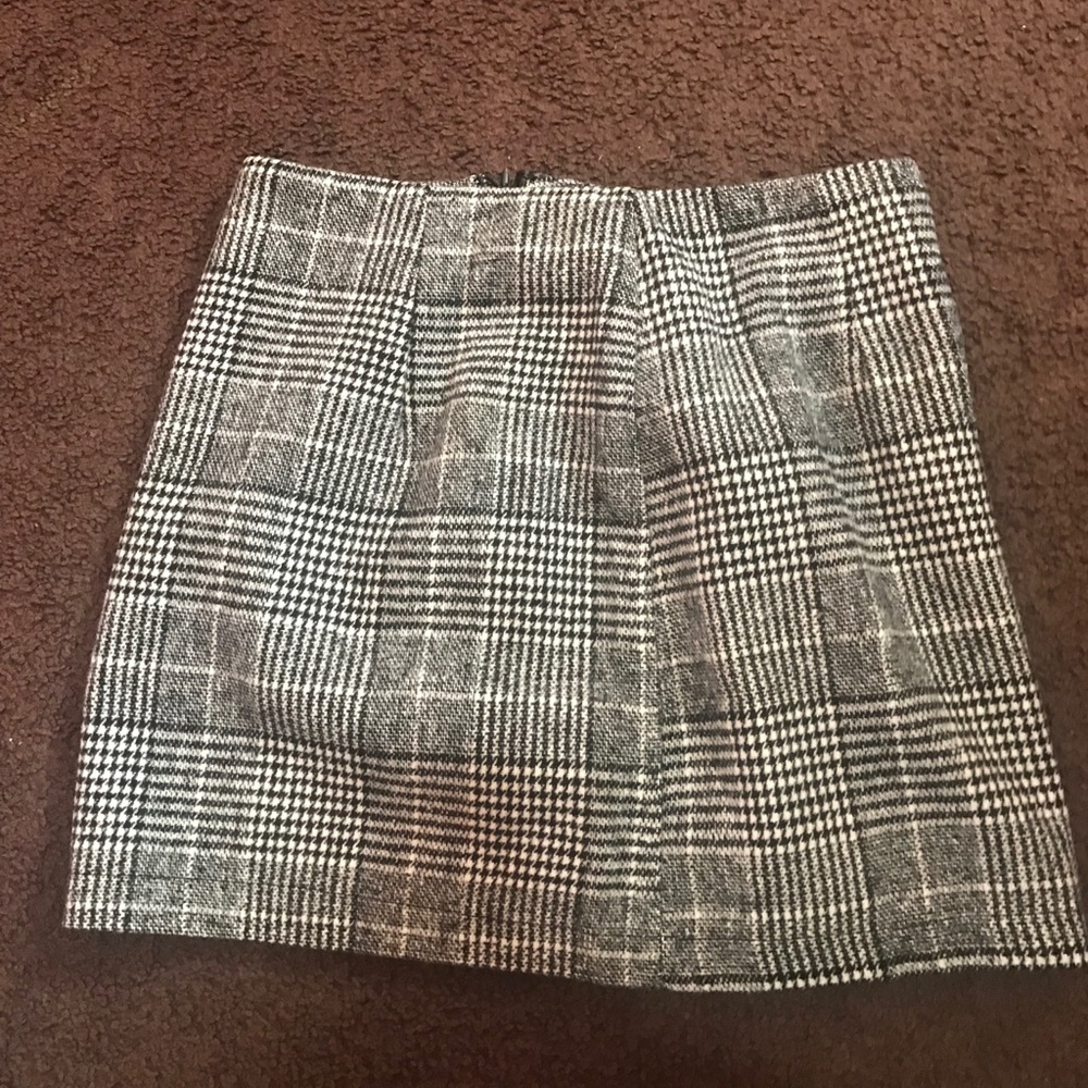 Plaid skirt *new*